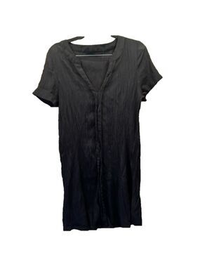 Cupshe Black Dress, Size Small, PTP 18”, L 32”, pair with a gold or silver belt!